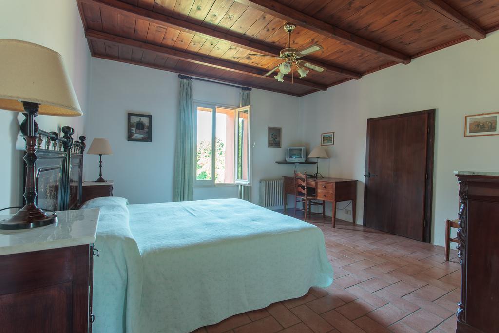 Agriturismo Il Pettirosso Forli Exterior photo