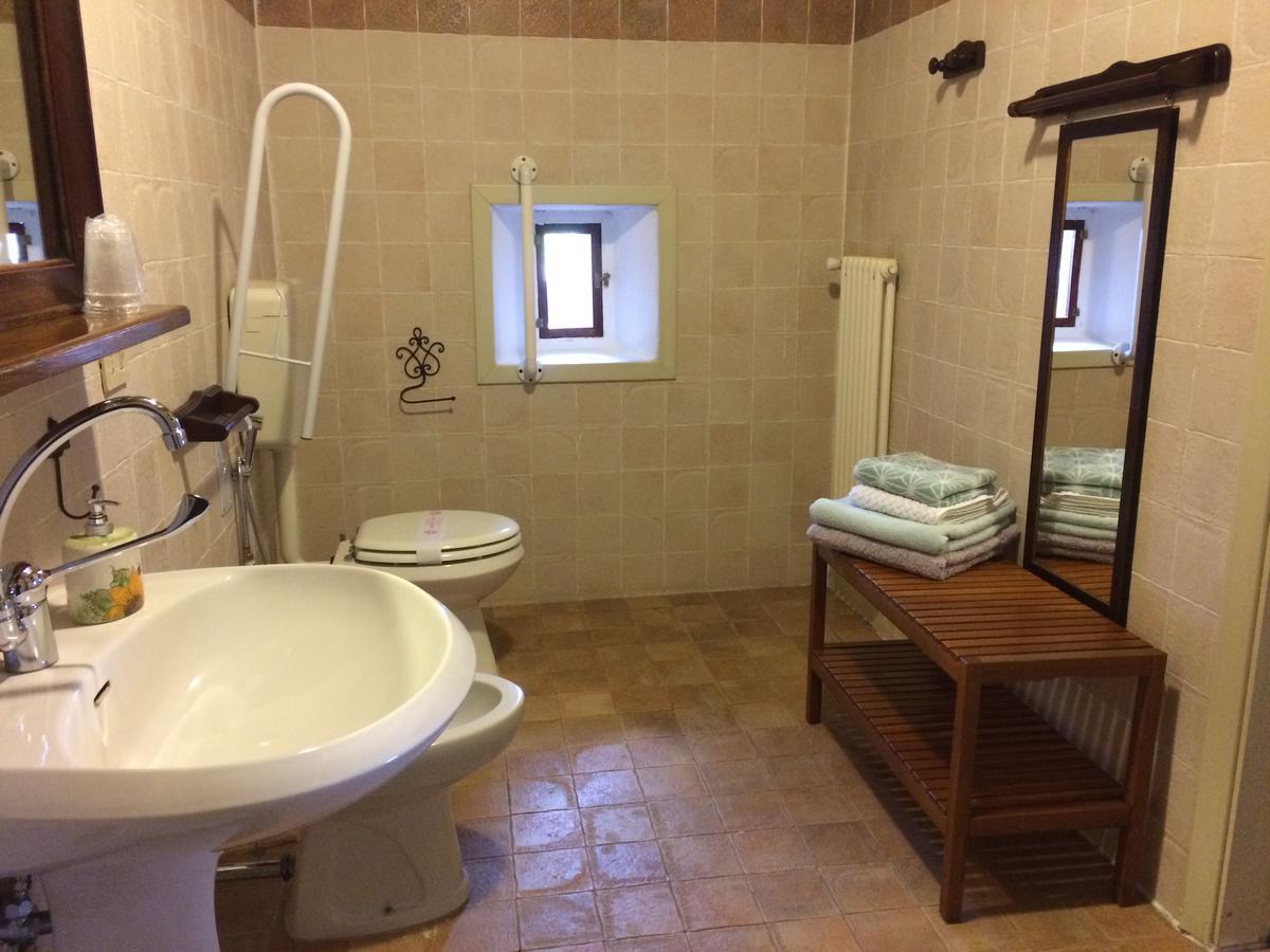 Agriturismo Il Pettirosso Forli Exterior photo